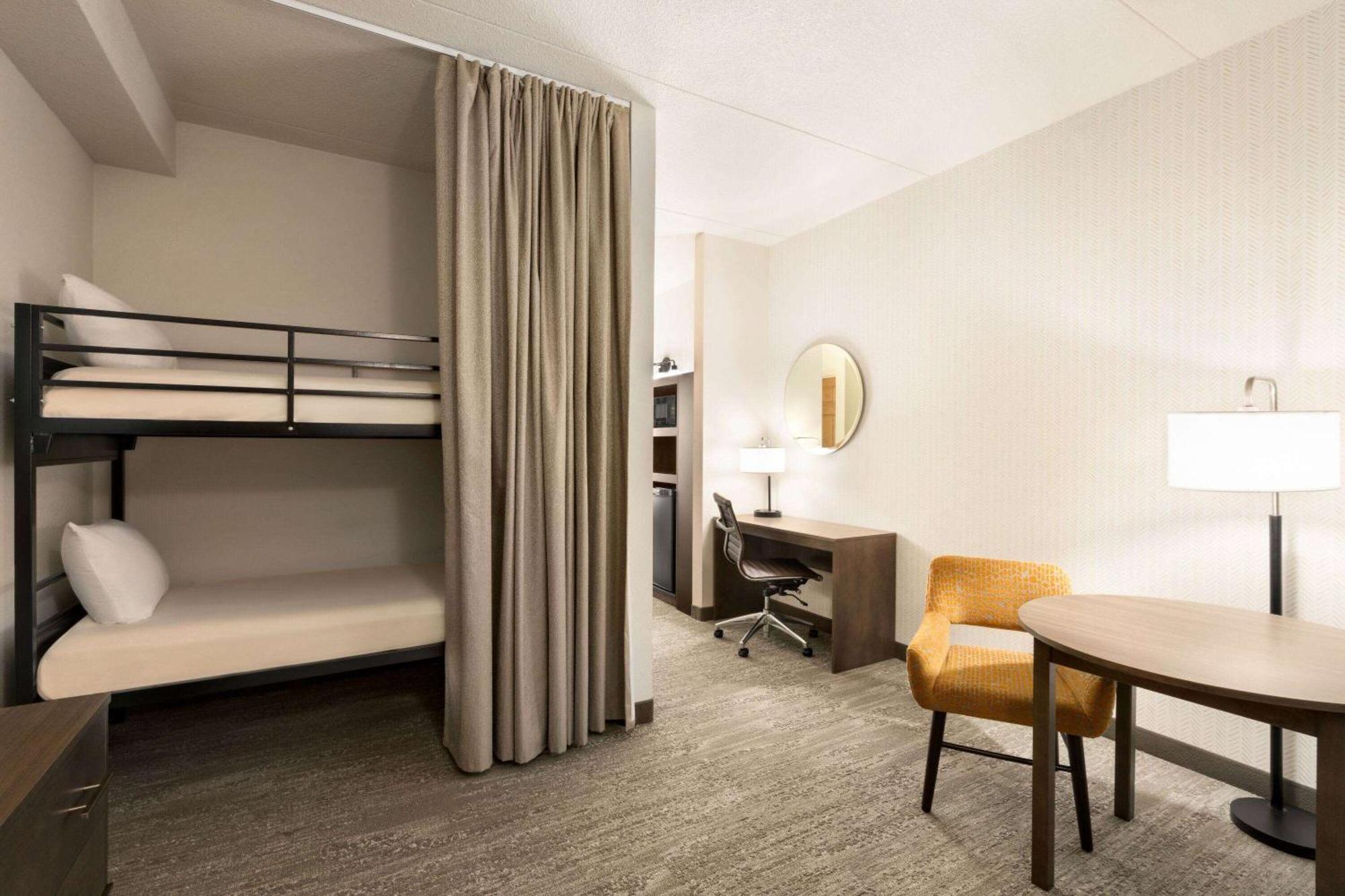 Days Inn & Suites By Wyndham Bozeman Buitenkant foto