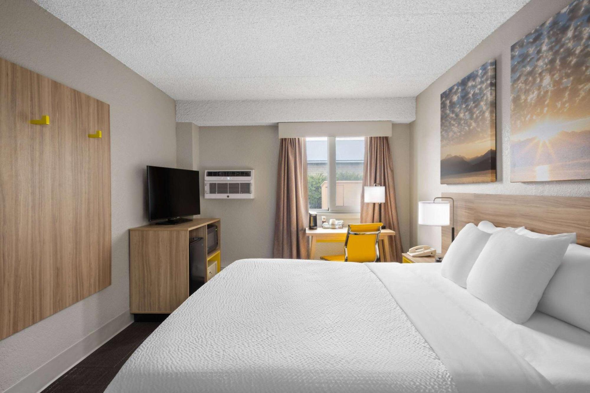 Days Inn & Suites By Wyndham Bozeman Buitenkant foto