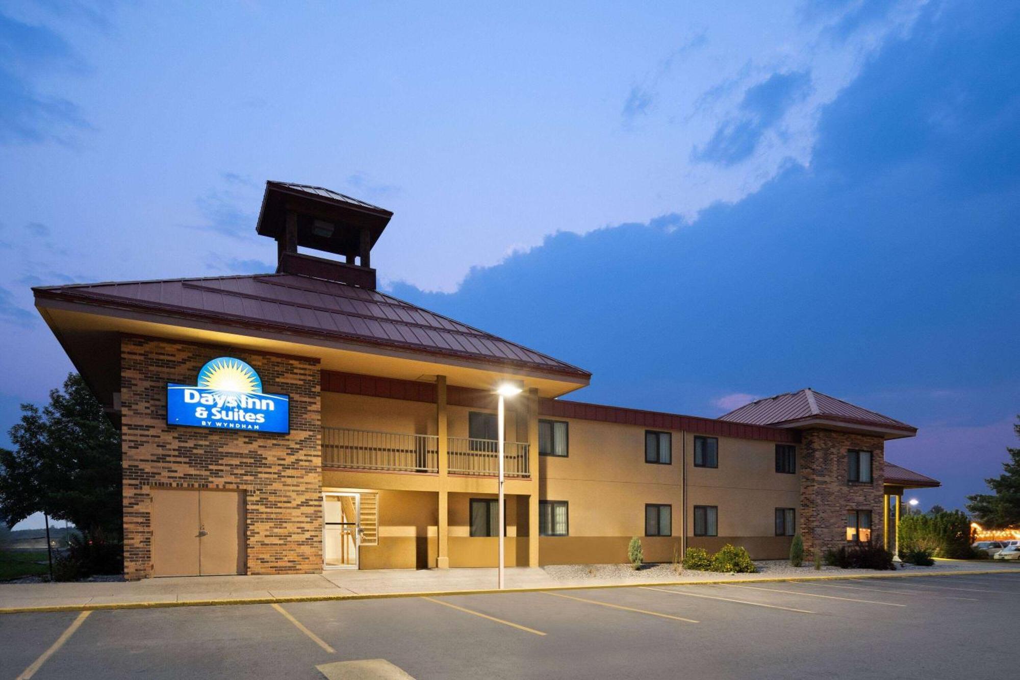 Days Inn & Suites By Wyndham Bozeman Buitenkant foto